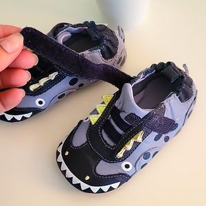 Robeez new walker shoes